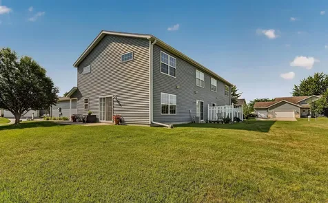 619 Pointe Court SW Rochester MN 55902