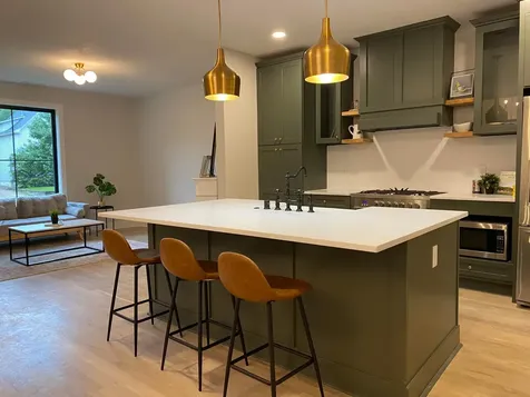 1301 Hewitt Avenue Saint Paul MN 55104