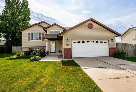 1219 Magnolia Court SW Glyndon MN 56547