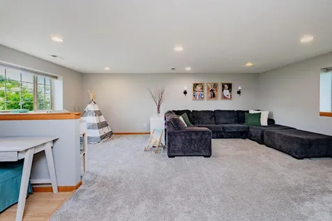 1219 Magnolia Court SW Glyndon MN 56547