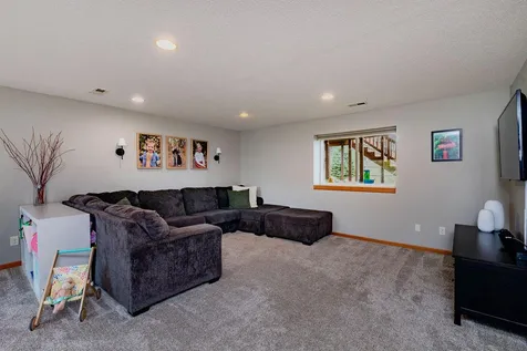 1219 Magnolia Court SW Glyndon MN 56547