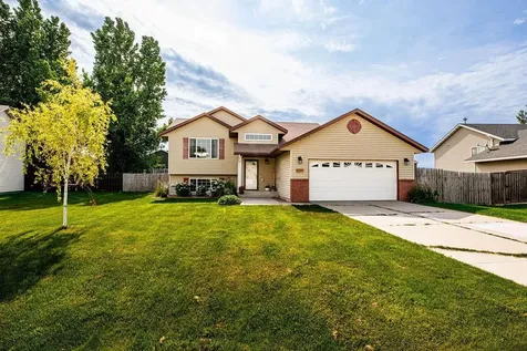 1219 Magnolia Court SW Glyndon MN 56547
