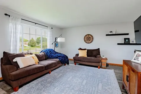 1219 Magnolia Court SW Glyndon MN 56547
