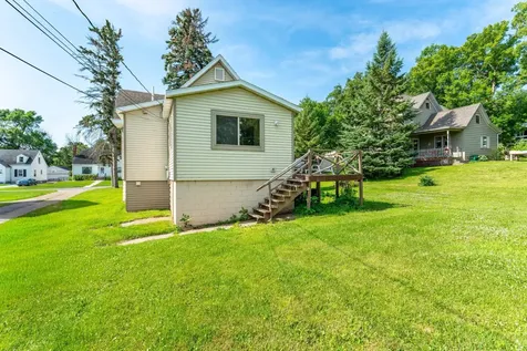 528 W Summit Avenue Fergus Falls MN 56537