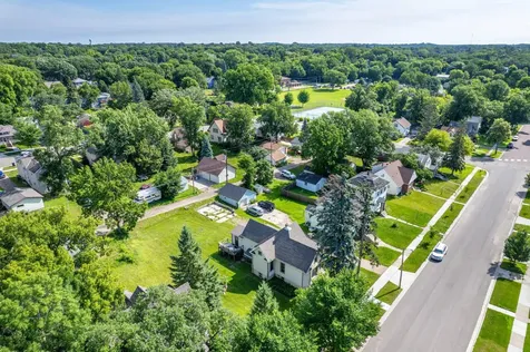 528 W Summit Avenue Fergus Falls MN 56537
