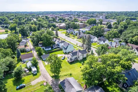 528 W Summit Avenue Fergus Falls MN 56537