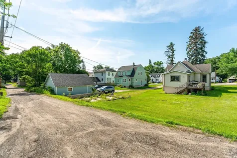 528 W Summit Avenue Fergus Falls MN 56537