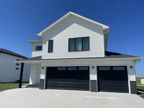5006 11th Street W West Fargo ND 58078