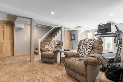 208 N Broadway Fergus Falls MN 56537