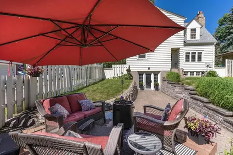 208 N Broadway Fergus Falls MN 56537