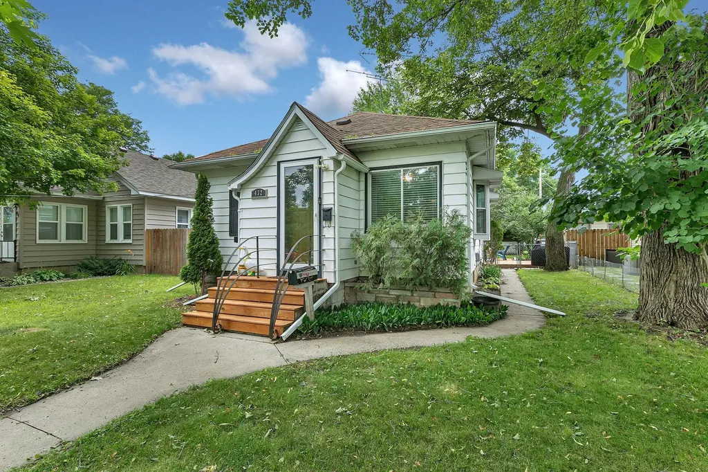 432 28th Avenue N Saint Cloud MN 56303