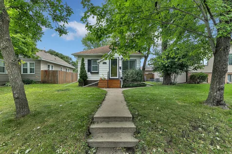 432 28th Avenue N Saint Cloud MN 56303