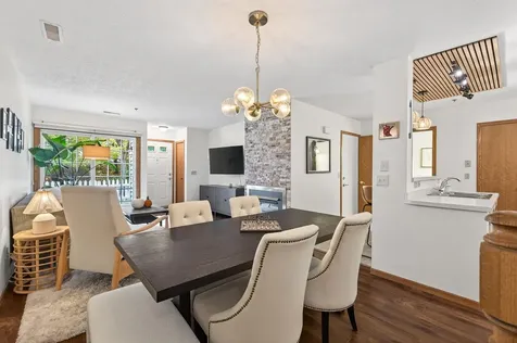 2597 Bedford Court Mendota Heights MN 55120