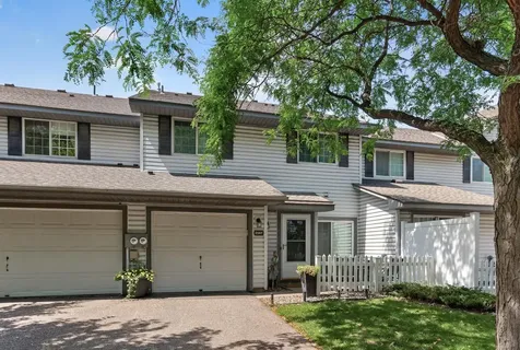 2597 Bedford Court Mendota Heights MN 55120
