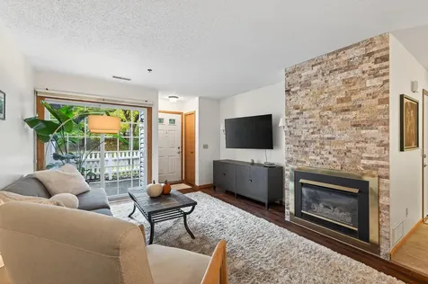 2597 Bedford Court Mendota Heights MN 55120