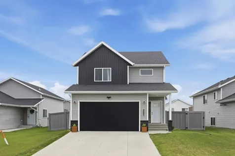 6029 Kodiak Lane Horace ND 58047