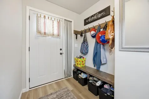 6029 Kodiak Lane Horace ND 58047