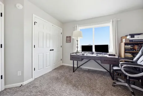 6029 Kodiak Lane Horace ND 58047