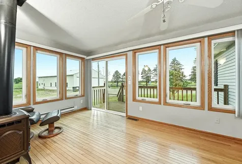 62561 120th Avenue Claremont MN 55924