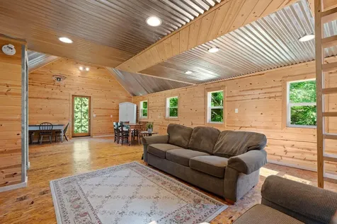 15790 78th Street Mayer MN 55360