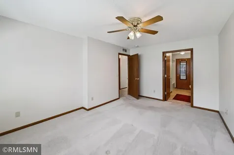 1522 4th Avenue E Shakopee MN 55379