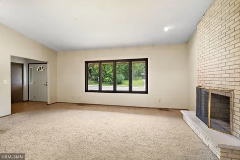 12629 Parkwood Drive Burnsville MN 55337