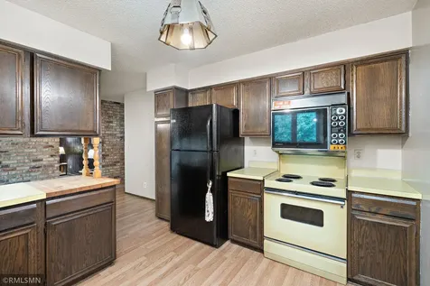 12629 Parkwood Drive Burnsville MN 55337