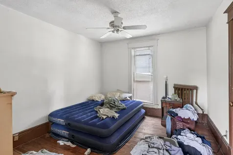 1136 Edgerton Street Saint Paul MN 55130