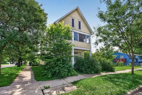 1136 Edgerton Street Saint Paul MN 55130