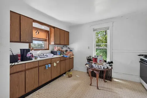 1136 Edgerton Street Saint Paul MN 55130