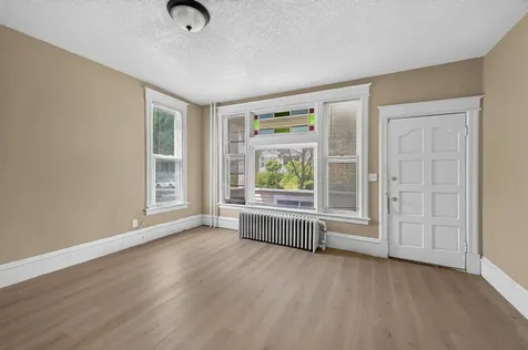 1136 Edgerton Street Saint Paul MN 55130