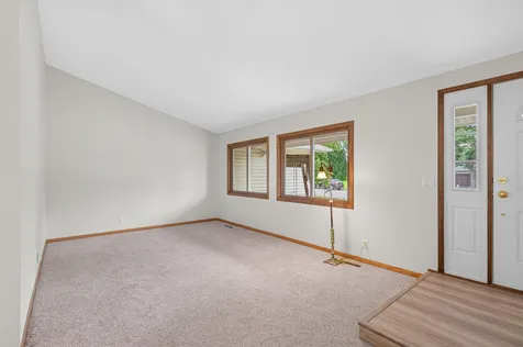 7910 W Park Hills Drive Bloomington MN 55438