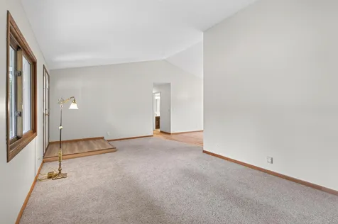 7910 W Park Hills Drive Bloomington MN 55438