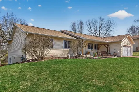 7910 W Park Hills Drive Bloomington MN 55438