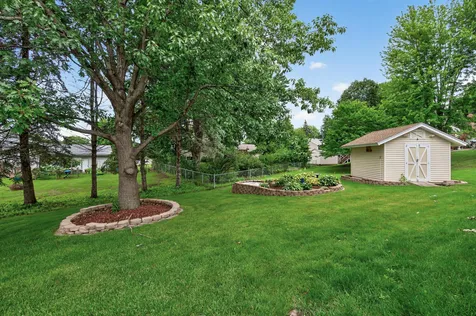 7910 W Park Hills Drive Bloomington MN 55438