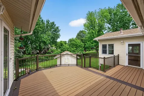 7910 W Park Hills Drive Bloomington MN 55438
