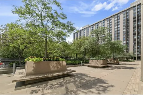19 S 1st Street Minneapolis MN 55401
