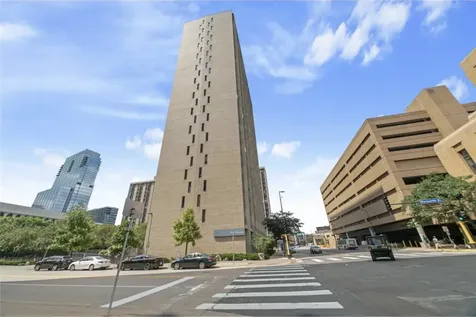 19 S 1st Street Minneapolis MN 55401