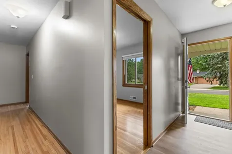 8460 Westbend Road Golden Valley MN 55427