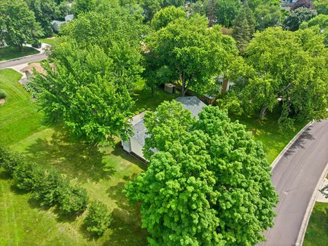 8460 Westbend Road Golden Valley MN 55427