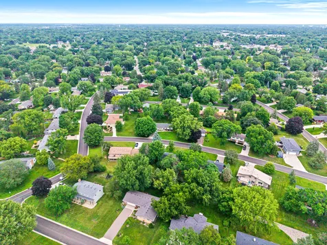 8460 Westbend Road Golden Valley MN 55427