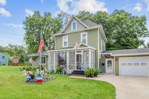 1006 College Street Northfield MN 55057