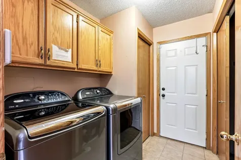 7050 Robinwood Trail Woodbury MN 55125