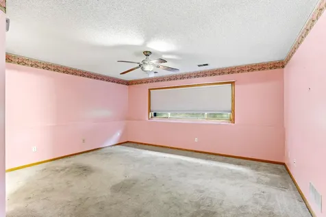 7050 Robinwood Trail Woodbury MN 55125