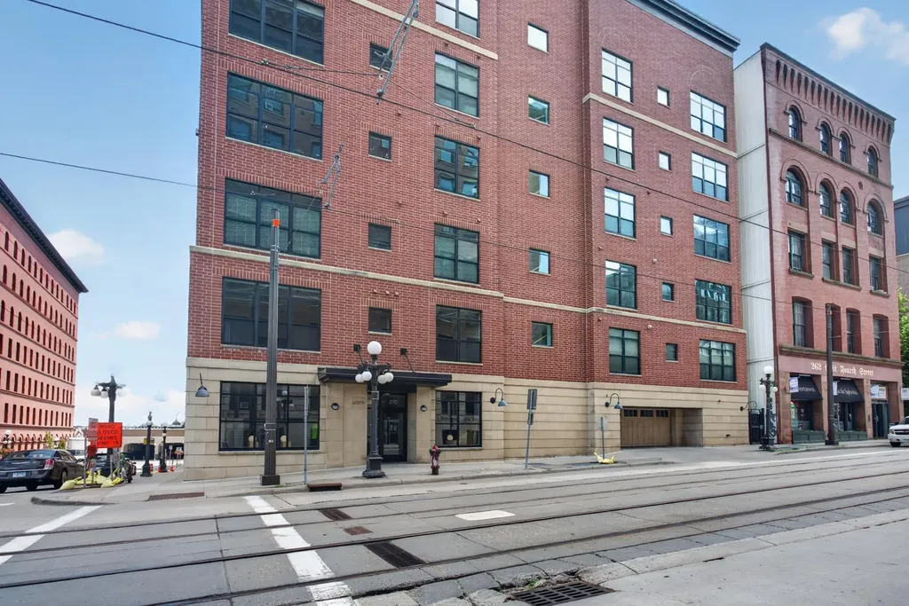 270 4th Street E Saint Paul MN 55101
