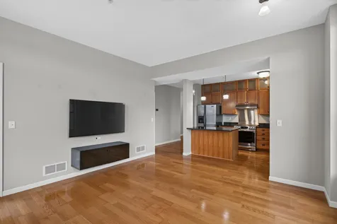 270 4th Street E Saint Paul MN 55101