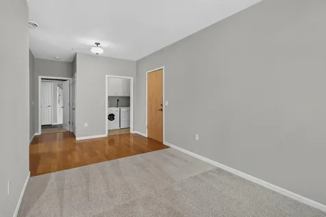 270 4th Street E Saint Paul MN 55101