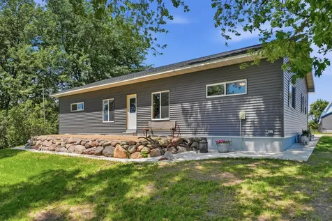 19548 County Road 21 Richmond MN 56368
