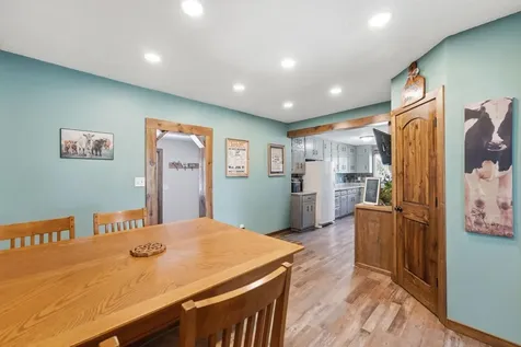 19548 County Road 21 Richmond MN 56368