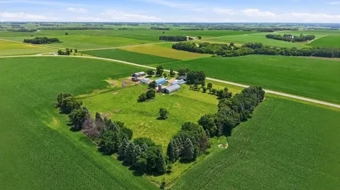 19548 County Road 21 Richmond MN 56368
